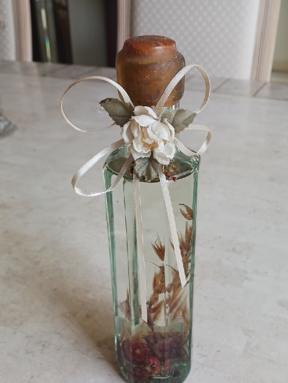 Vintage/decor Heavy Glass Bottle W/inside Florals Suspended In solution, NEW....